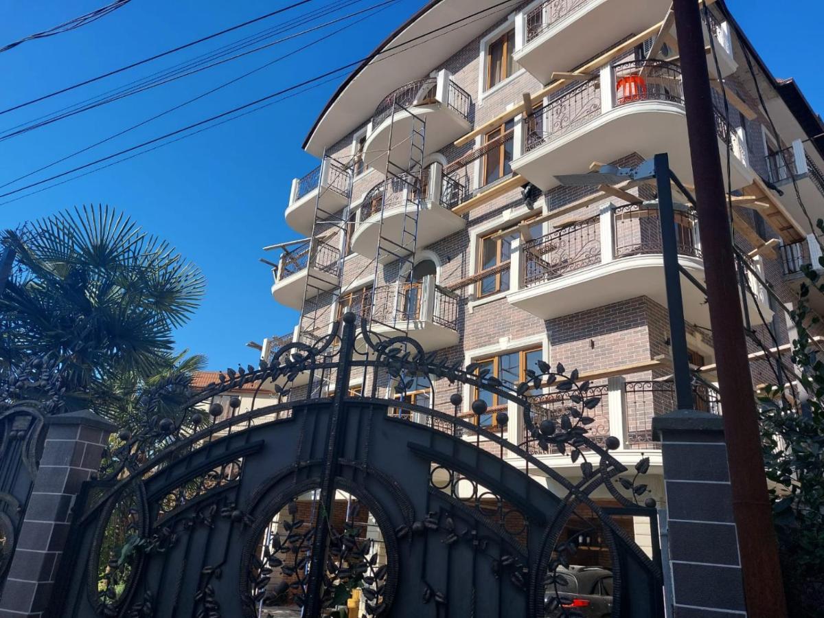 Гостевой Дом София 400 М До Моря Gagra Exterior foto